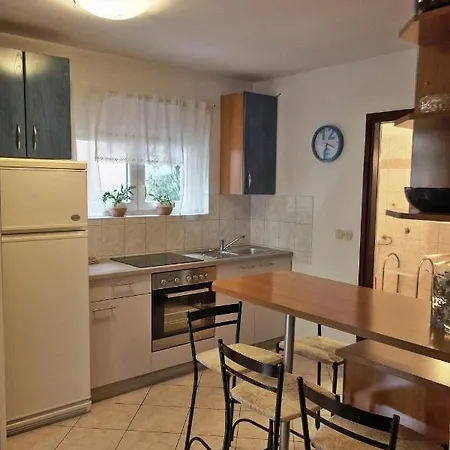 Apartmán Vratovic *