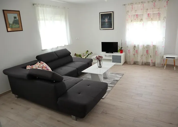 Vratovic Apartament *