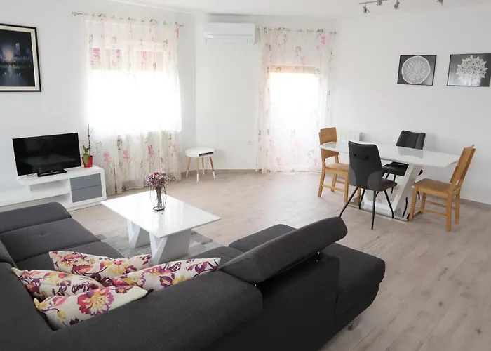 Vratovic Apartament
